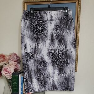Black and White Pencil Skirt Animal Print  Knee-Length Cocktail Career Party
